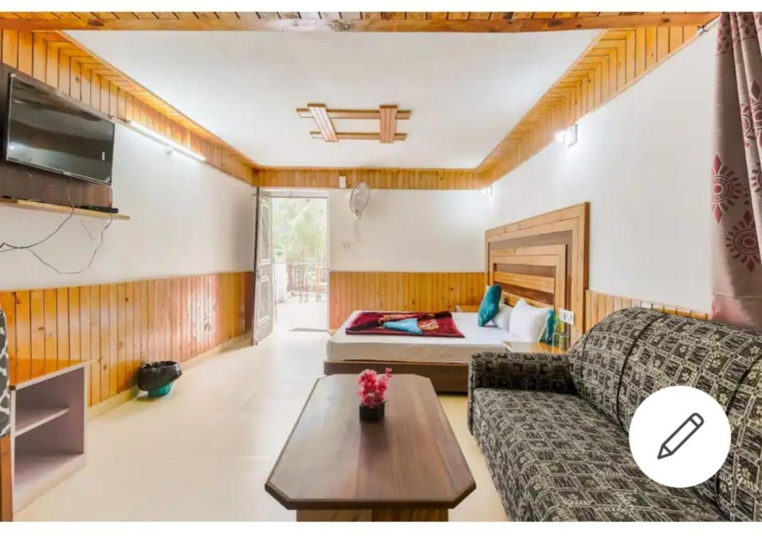 Banjār Tirthan Crest Homestay מראה חיצוני תמונה